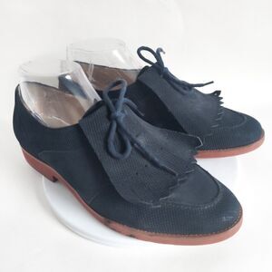 Pappagallos Blue Kiltie Oxford Suede Shoes Womens 8.5 Narrow Lace Up Academia